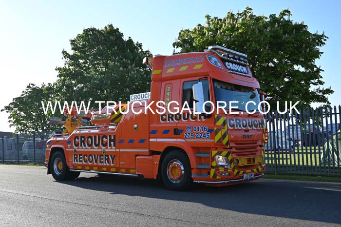 CROUCH J21 TOW 22pb2473