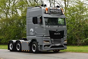 HIGHWAY MY22 TGX 23pb1478