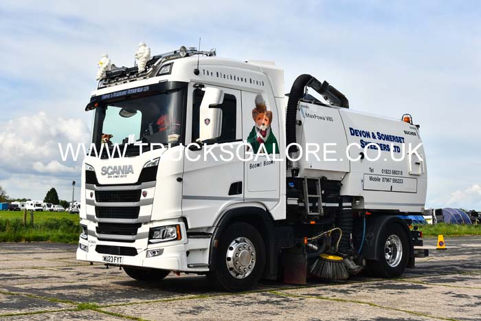 DEVON SWEEPERS WU23 FYT 24dv0517