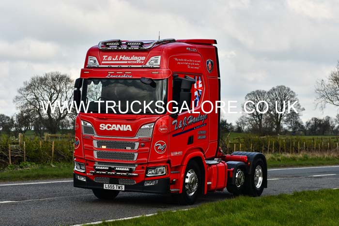 T&J HAULAGE L555 TWS 24rv0020