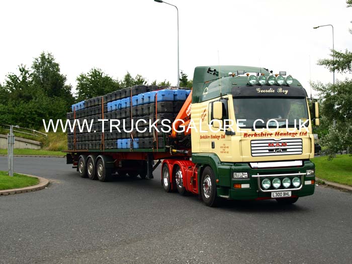 BERKSHIRE HAULAGE L300 BHL