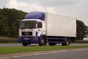 GMC TRANSPORT S825 JTY