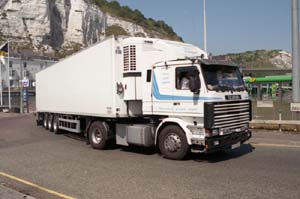 GILES TRANSPORT 93-D-10838