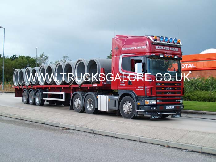 HARRIS ROAD HAULAGE DX54 AOT