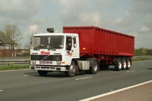 MAXI HAULAGE F698 USO